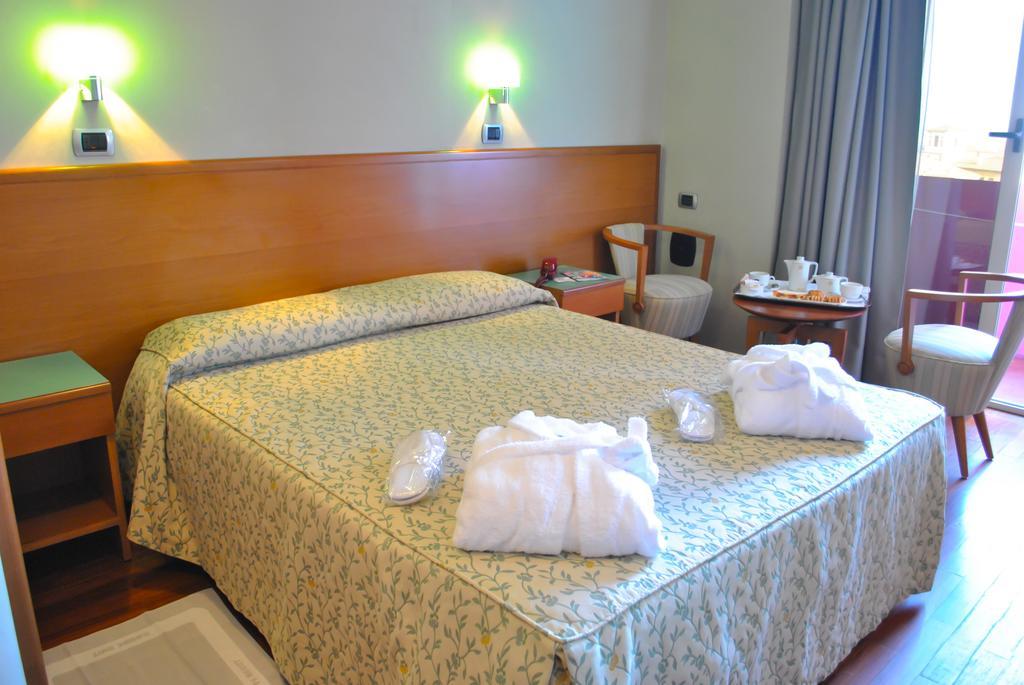 Senb Hotel Senigallia Exteriör bild